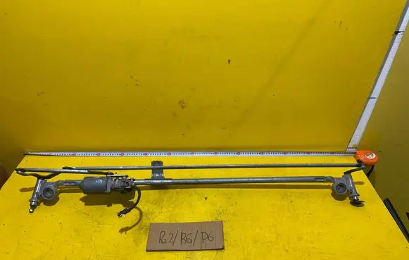 Opel Zafira B Front wiper linkage and motor 13145557