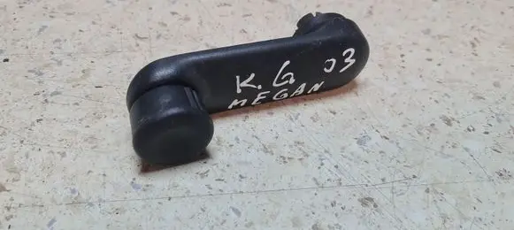 Renault Megane II Rear door window winding handle 7700811387