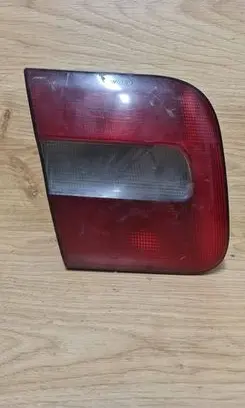 Volvo S70 V70 V70 XC Tailgate rear/tail lights 9151633