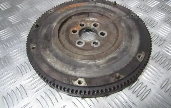Volkswagen Golf V Flywheel R030105271D