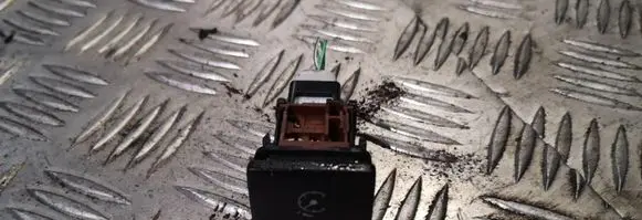 Toyota Avensis T270 Cruise control switch 15c251