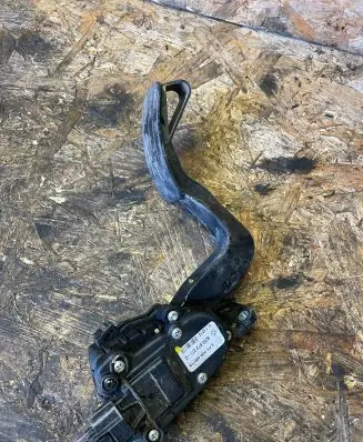 Renault Master III Accelerator throttle pedal 8200672371C 6PV00908510