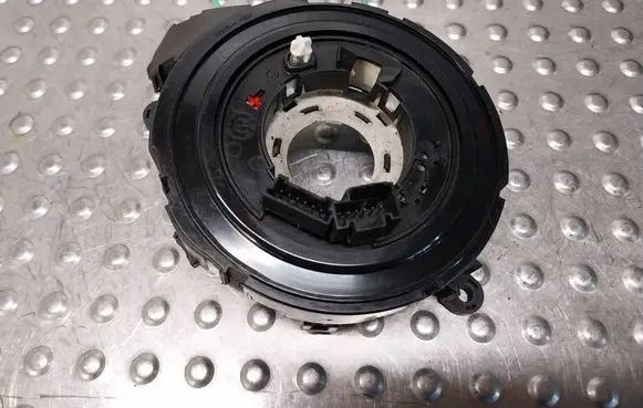 BMW 1 E82 E88 Airbag slip ring squib (SRS ring) 6989557