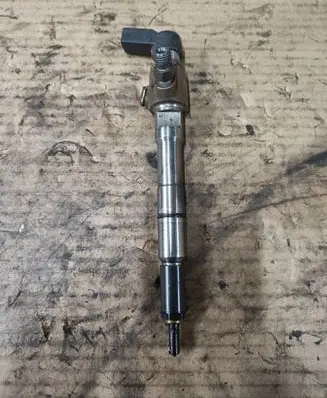 Volkswagen Caddy Fuel injector A2C9626040080