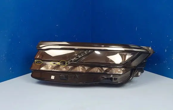 Volkswagen Touareg III Headlight/headlamp 761941081A 1EX01314317