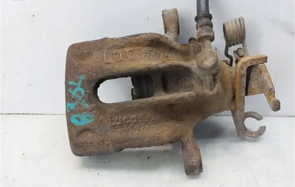 Mitsubishi Space Star Rear brake caliper 