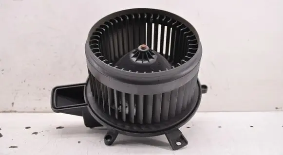 Chrysler Town & Country V Heater fan/blower AY2727005193