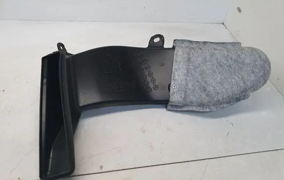 Lexus GS 250 350 300H 450H Cabin air duct channel G92D130030