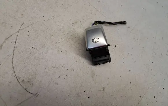 Mercedes-Benz C W205 Hand parking brake switch A2059056603