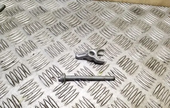 BMW X1 E84 Fuel Injector clamp holder