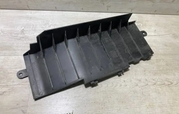 Ford Fiesta Intercooler air guide/duct channel H1BB8B222A