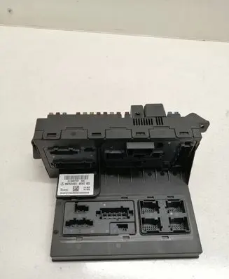 Mercedes-Benz E W211 Fuse module 2115457701 00403133A5208208003A23A2