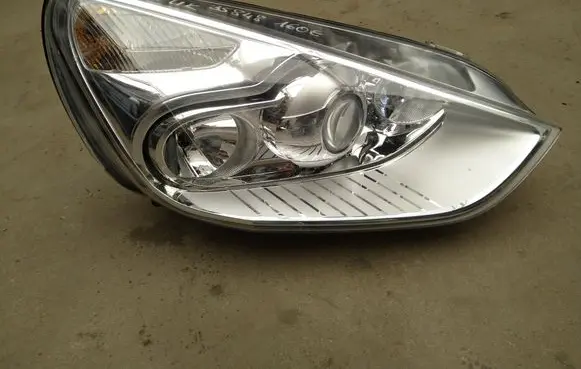 Ford S-MAX Headlight/headlamp