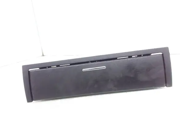 BMW 3 E46 Dashboard storage box/compartment 8260312 51168260312