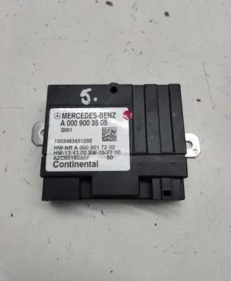 Mercedes-Benz C W205 Fuel injection pump control unit/module A0009003505 A2C90180507 150348345129E