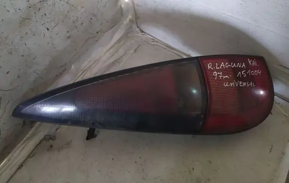 Renault Laguna I Rear/tail lights