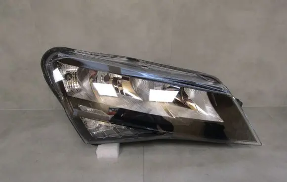 Skoda Superb B8 (3V) Headlight/headlamp 3V1941016 1EJ01193902