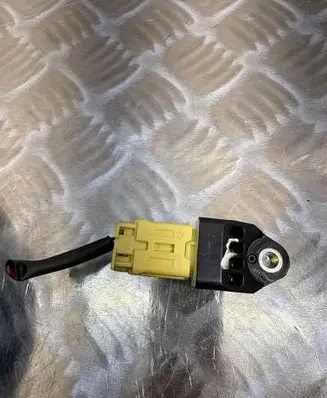 Subaru Legacy Airbag deployment crash/impact sensor 98237AJ000