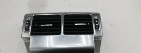 Land Rover Range Rover L322 Rear air vent grill LRGJBD500220PUY
