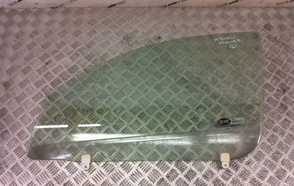 Mitsubishi Outlander Front door window glass four-door