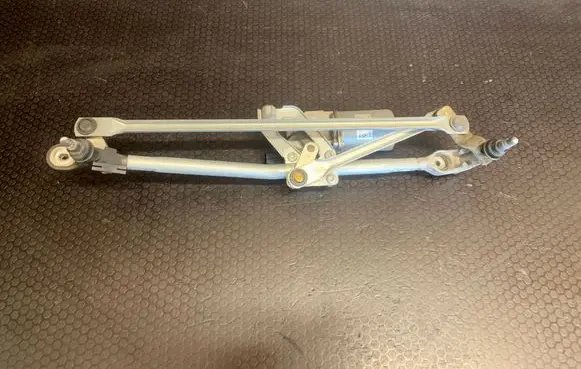 BMW X1 E84 Front wiper linkage and motor W14109 299246501 3280N