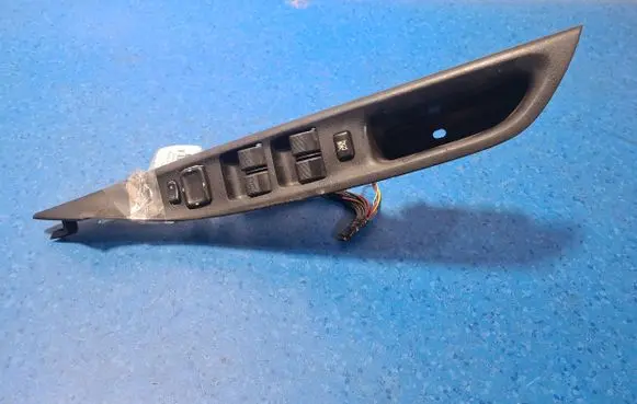 Mazda 6 Folding roof switch 