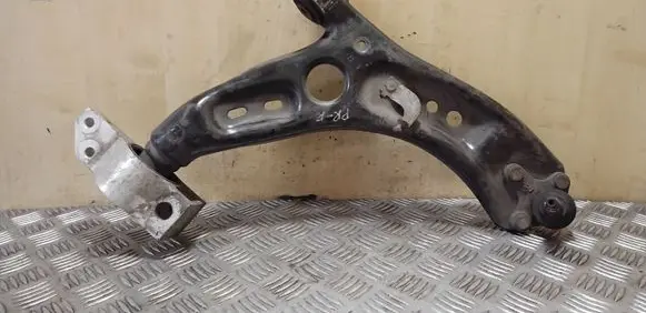 Volkswagen PASSAT CC Front lower control arm/wishbone