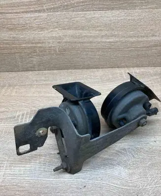BMW 5 E60 E61 Horn signal 6935709 A046313