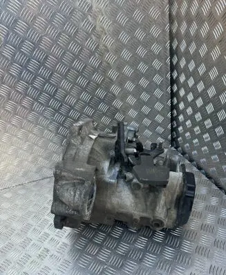 Volkswagen Caddy Manual 5 speed gearbox RAN