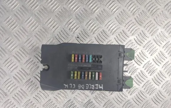 Mercedes-Benz Vito Viano W638 Fuse module 0005400650 08501002