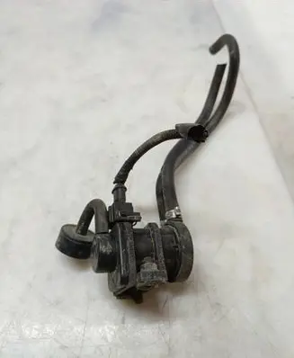 Volvo S40, V40 Turbo solenoid valve 7700103403