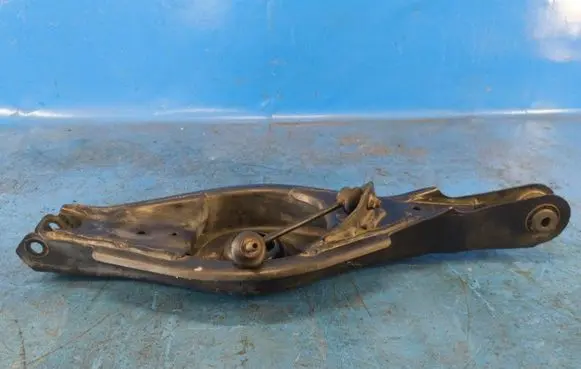 Mazda CX-9 Rear control arm TK4828350