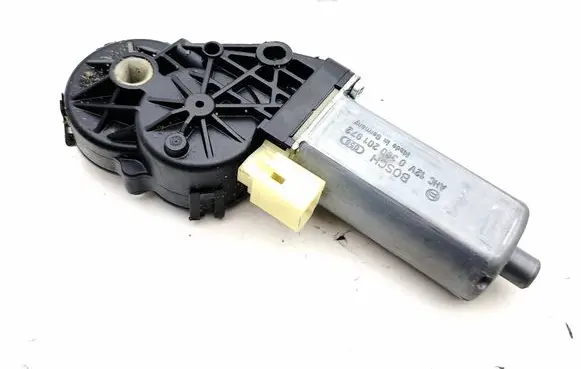 BMW 7 E65 E66 Seat adjustment motor 0390201972