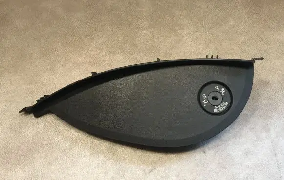 BMW 3 E90 E91 Dashboard glove box trim 7123733