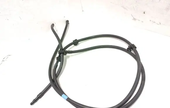 Land Rover Defender Windshield washer fluid hose 70T65A5