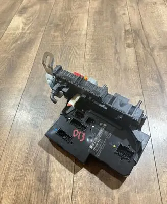 Mercedes-Benz C W204 Fuse module 2049000902 2045458732 2129022702