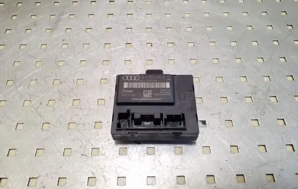 Audi Q7 4L Door control unit/module 4L0907290A 4L0910290A