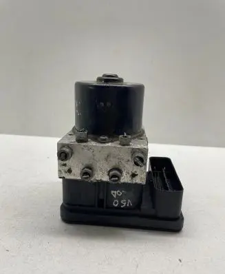 Volvo V50 ABS Pump 4N512C405EB A20601601814 10020601604