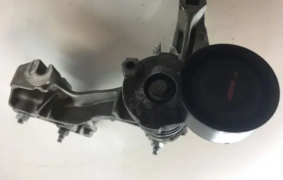 Renault Captur Generator/alternator bracket 117104394R 117506193R