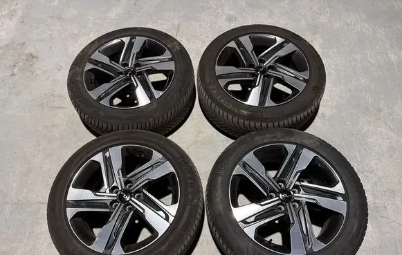 KIA Sorento IV R19 alloy rim 52910P2310