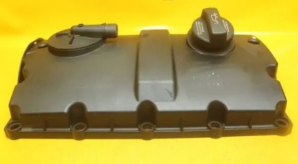 Volkswagen Golf V Rocker cam cover 038103475Q 038103460S