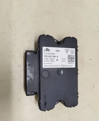 Volkswagen Touareg II Hand brake control module 7P0907801E