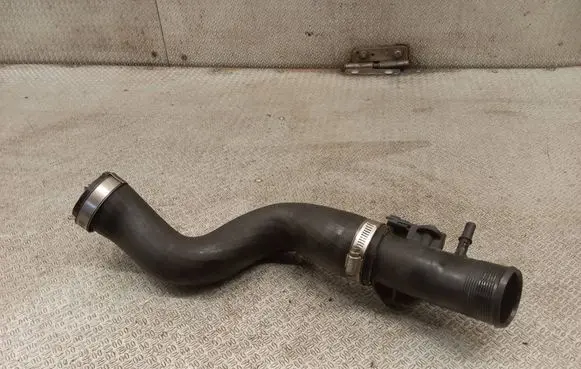 Ford Focus Intercooler hose/pipe EK3019770