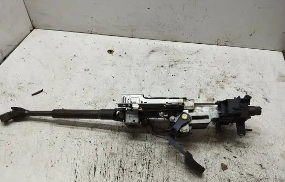 Volkswagen Touran I Steering wheel axle 1T1419502J 0406131