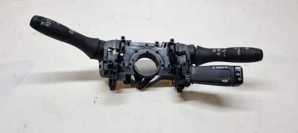 Renault Clio V Wiper turn signal indicator stalk/switch 255674797R