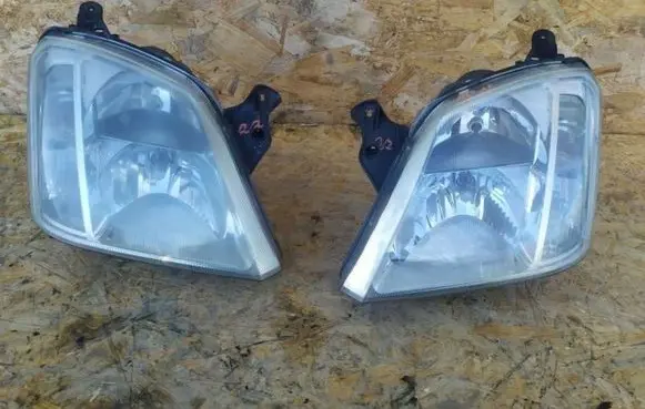 Opel Meriva A Headlights/headlamps set 