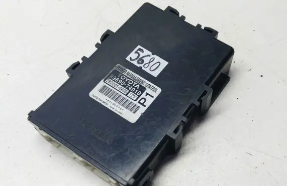 Toyota iQ Power management control unit 8969074010