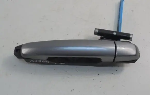 Suzuki SX4 Rear door exterior handle 