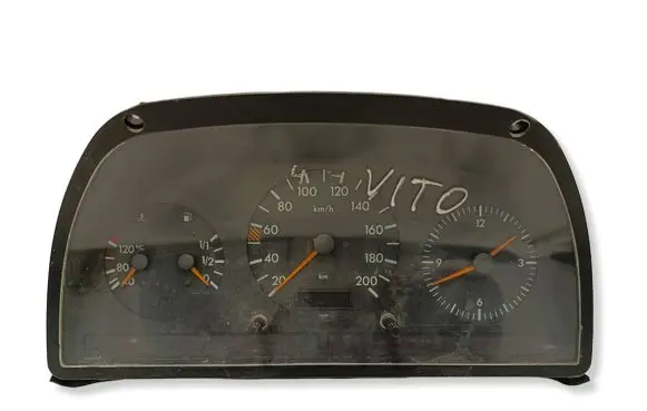 Mercedes-Benz Vito Viano W638 Speedometer (instrument cluster) 0005423001 VD012510