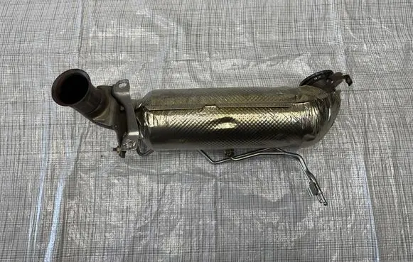 Alfa Romeo Junior Catalyst/FAP/DPF particulate filter 9845304380